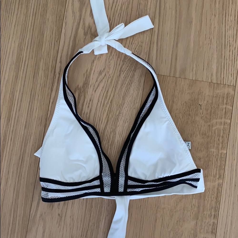 COLOR BLOCK BIKINI TOP